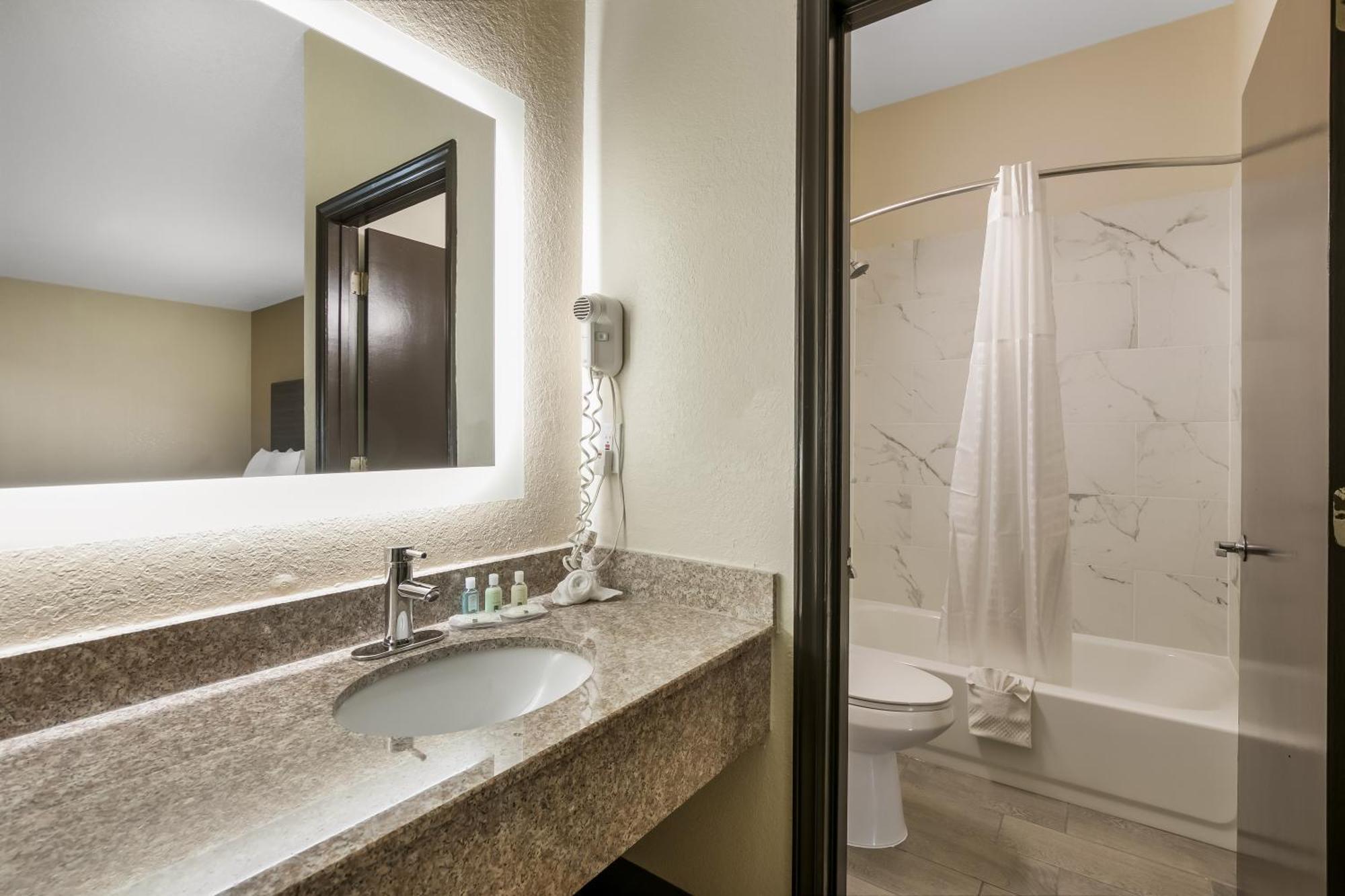 Quality Inn Commerce At I-85 Εξωτερικό φωτογραφία