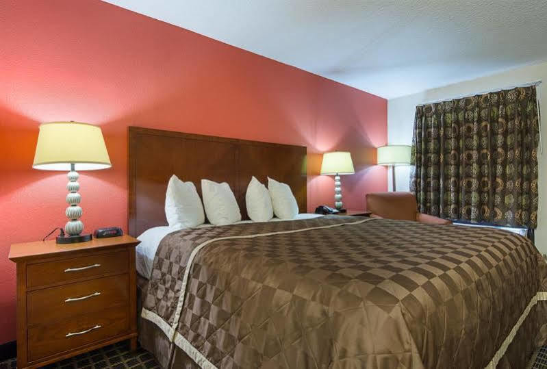 Quality Inn Commerce At I-85 Εξωτερικό φωτογραφία